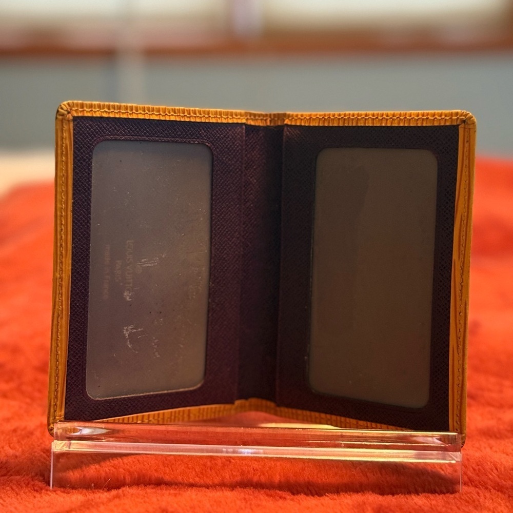 Louis Vuitton Epi Yellow with Purple Interior Card Holder - Picture 3 of 16